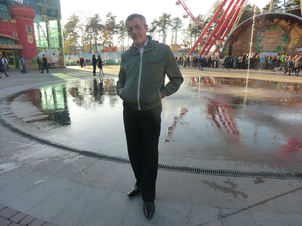  40666789  Andrei, 76 ,    