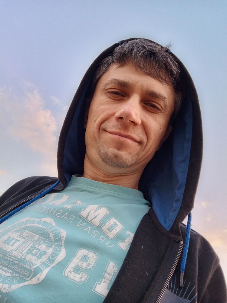  52806669  , 44 ,    