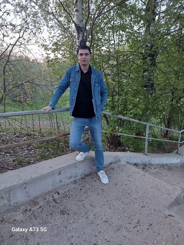  ,   Denis, 35 ,   ,   , c 