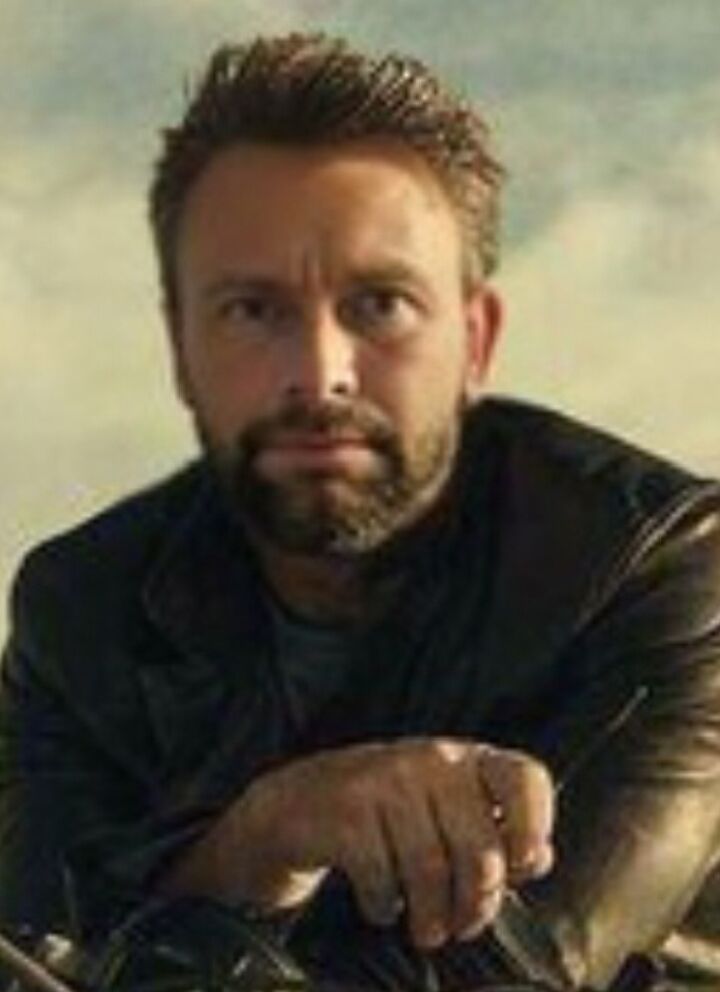  ,   Alex, 40 ,   ,   , c , 