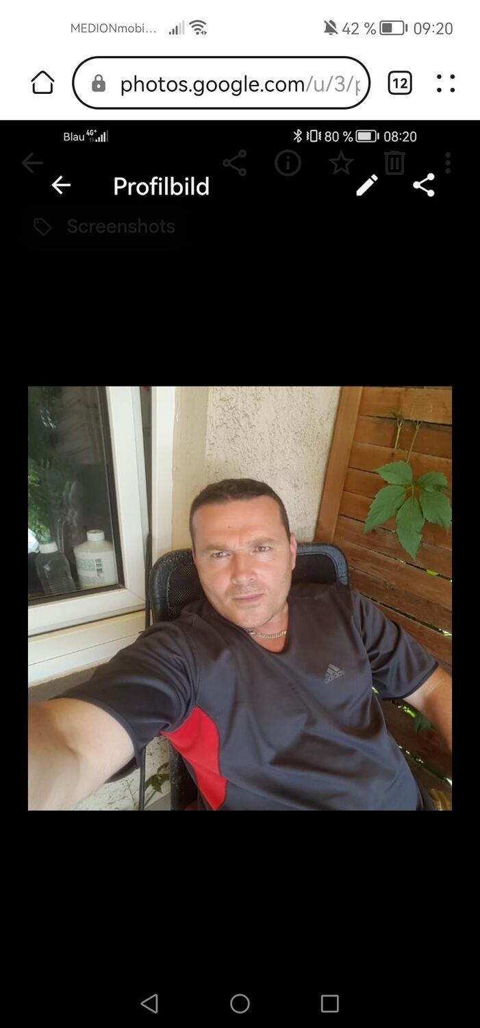  53372359  Vlad, 47 ,    Aach