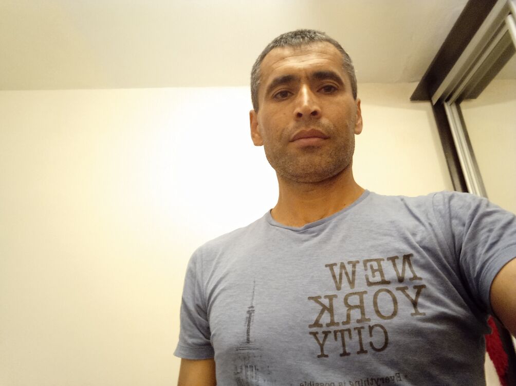  -,   , 43 ,     
