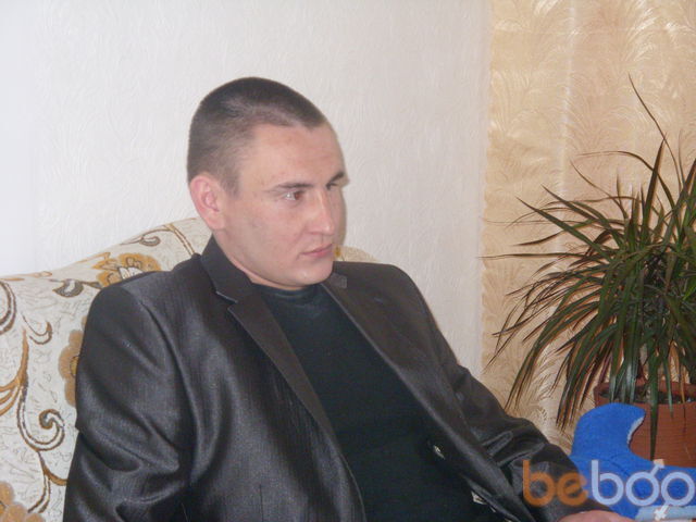  1213819  Maks, 41 ,    