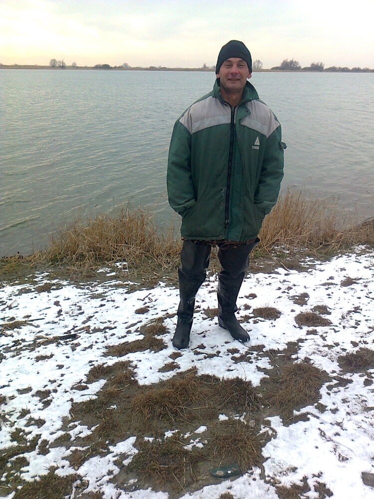  ,   Uzbek, 49 ,   ,   , c 