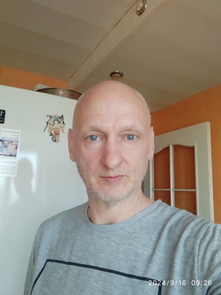  46242609  , 54 ,    