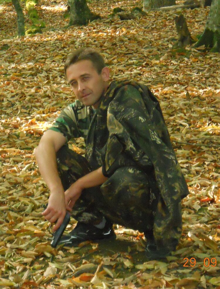  -,   , 52 ,   