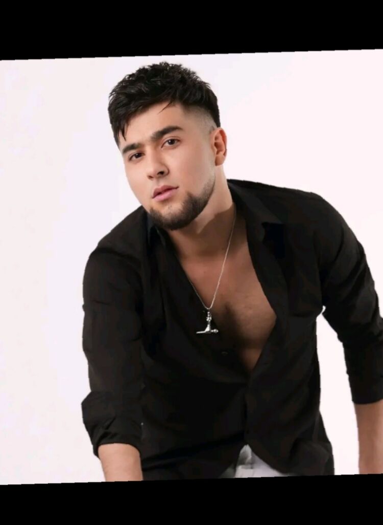  48982929  Yusuf, 23 ,    