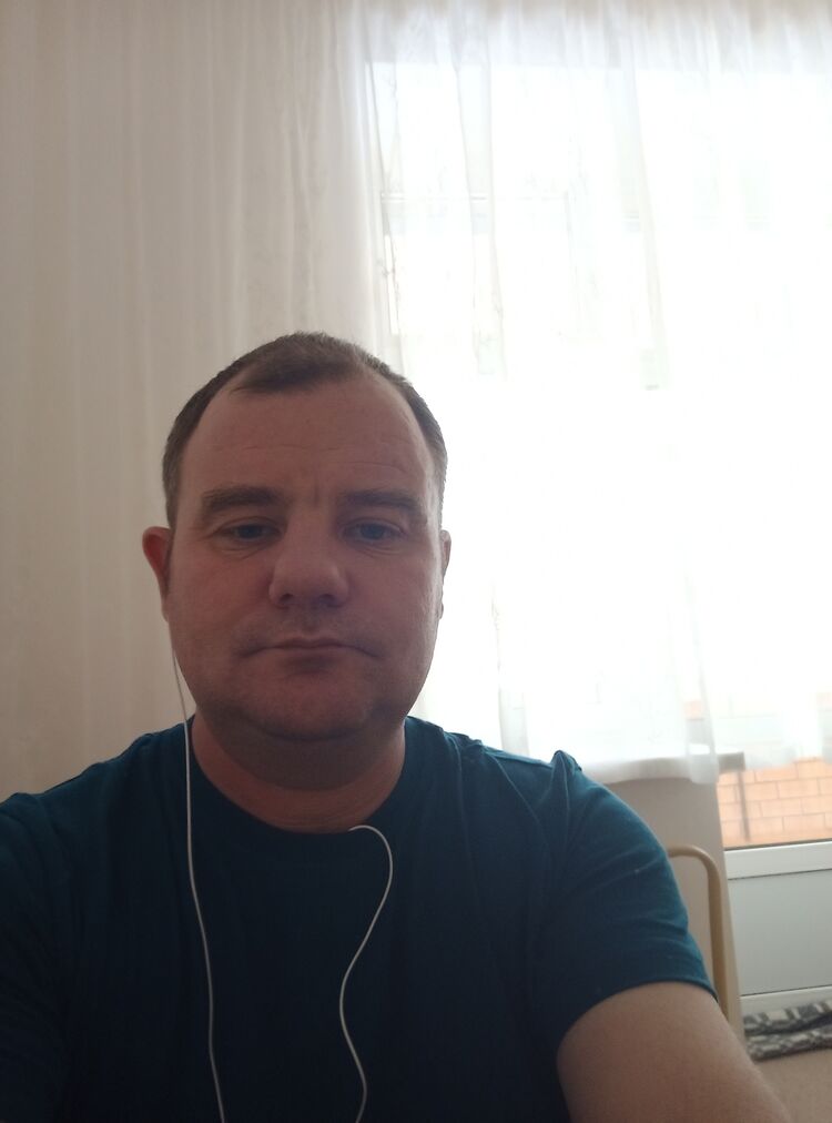  40787419  , 37 ,    