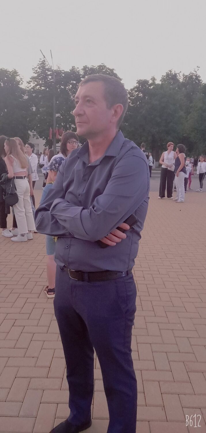  27860759  , 49 ,    