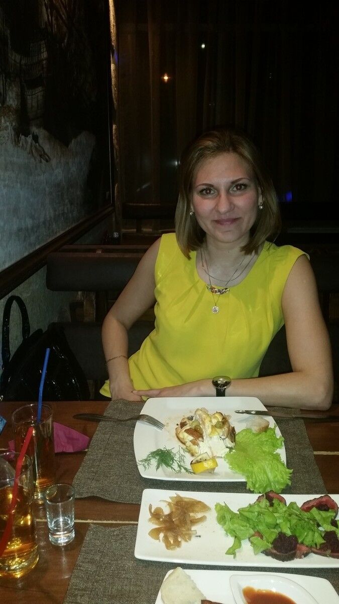  ,   Marina, 38 ,   ,   , c 