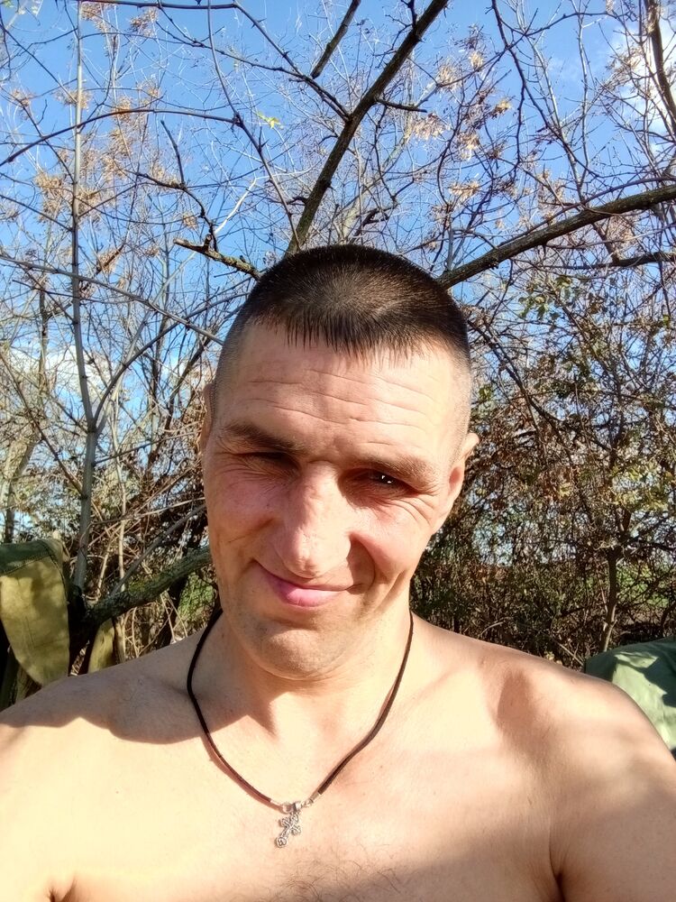  42882389  , 38 ,    