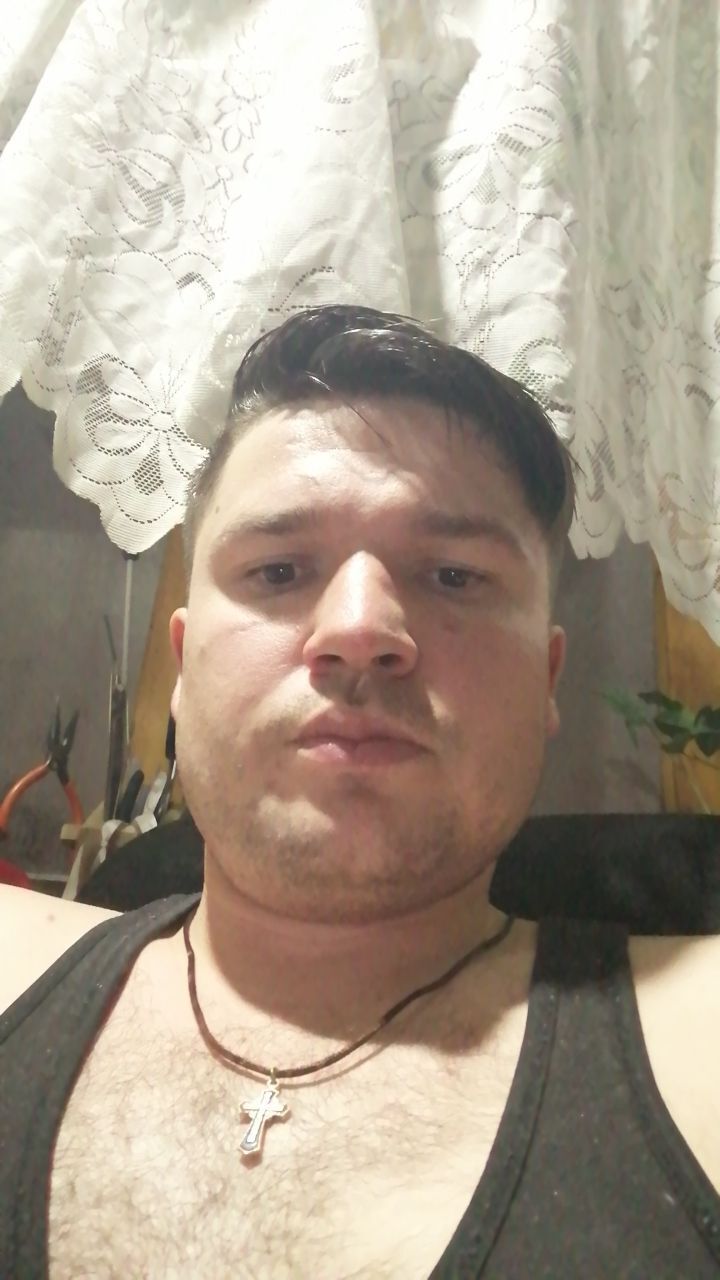  22867879  Slava, 36 ,    