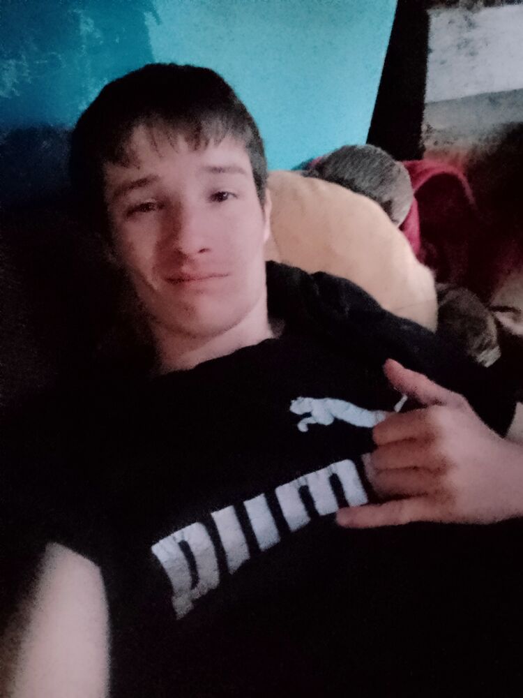  29805239  Ivan, 25 ,    