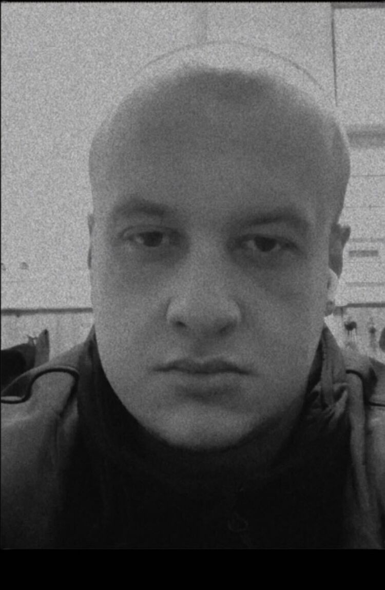 45224249  Vlad, 25 ,    