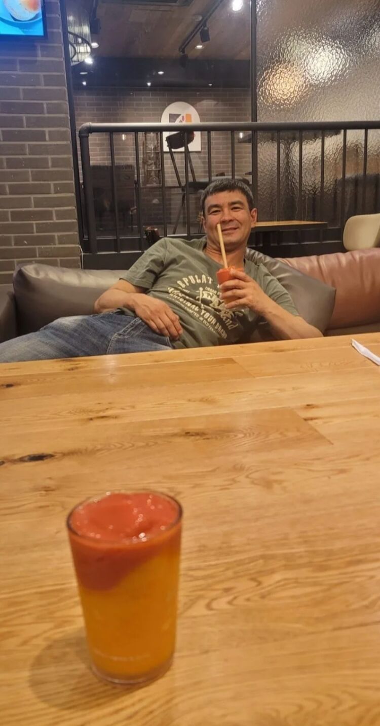  52975009  Den, 45 ,    Pusan