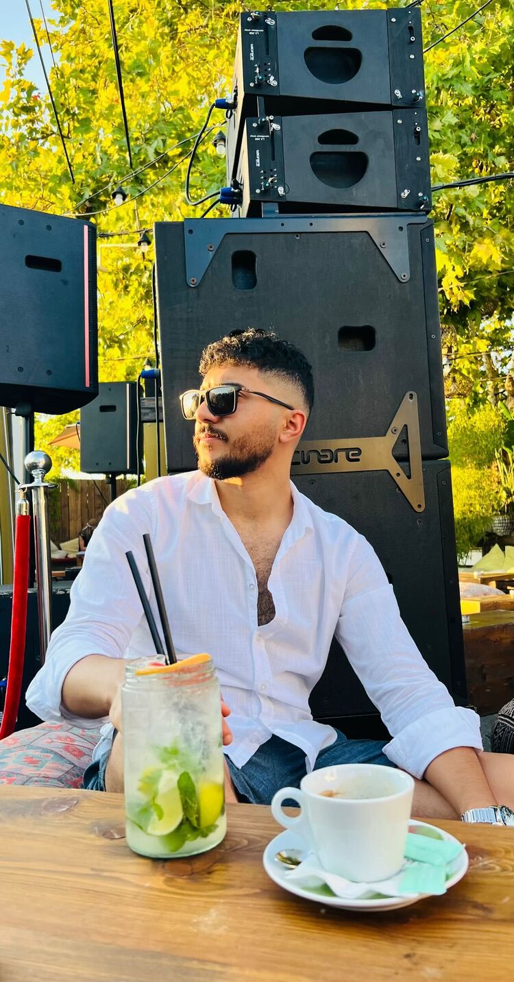  ,   Khairy, 27 ,   ,   