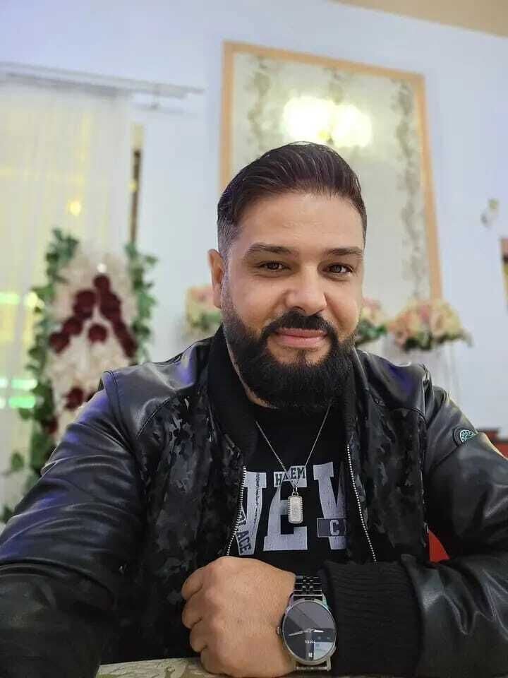  Abbots Langley,   Alexander, 51 ,   ,   