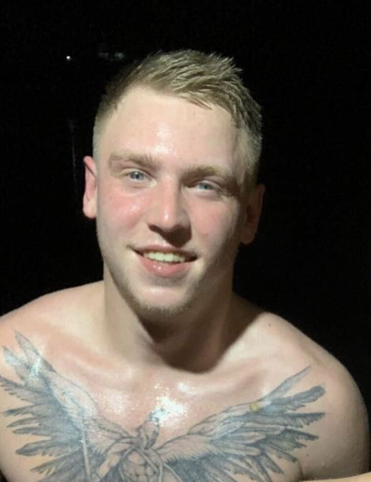 ���� 41030349 ����� Leo, 24 ����, ���� ���������� � ������