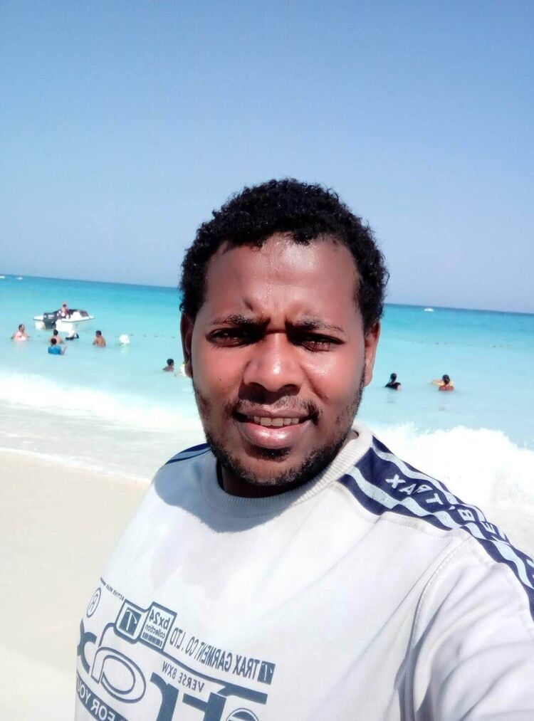  ,   Ahmed, 33 ,   ,   