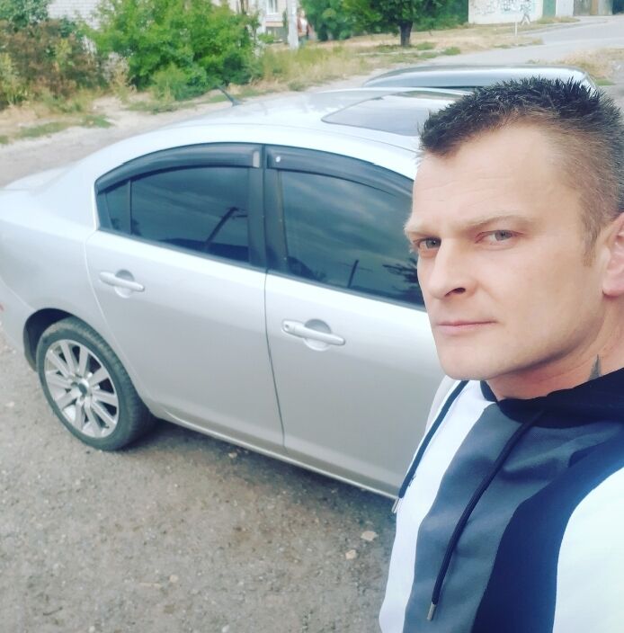  46166729  , 28 ,    