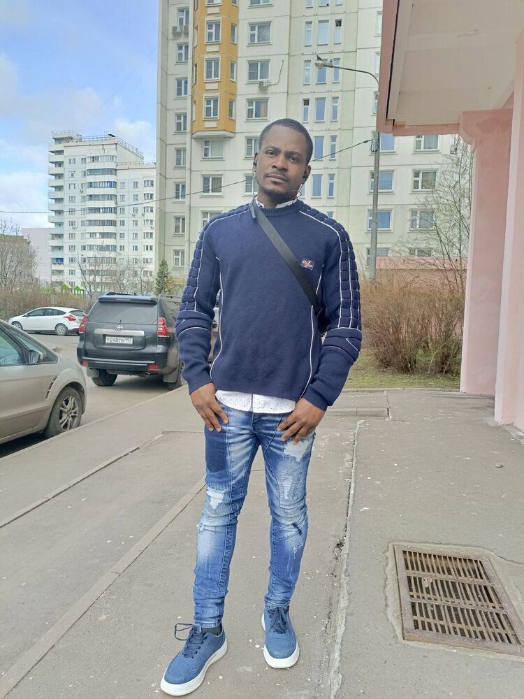 ���������� ������, ���� ������� Emmanuel, 34 ����, ������������ ��� c�������� ���������