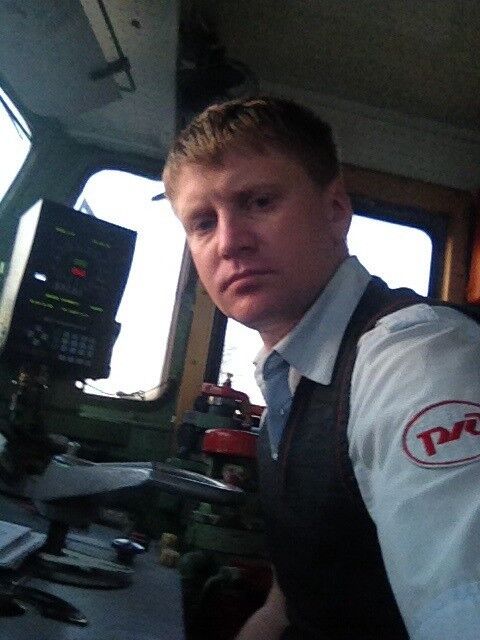  --,   Stanislav, 37 ,   ,   , c 