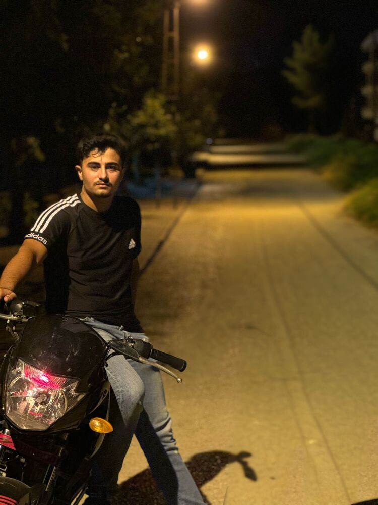  ,   Baran, 24 ,   ,   