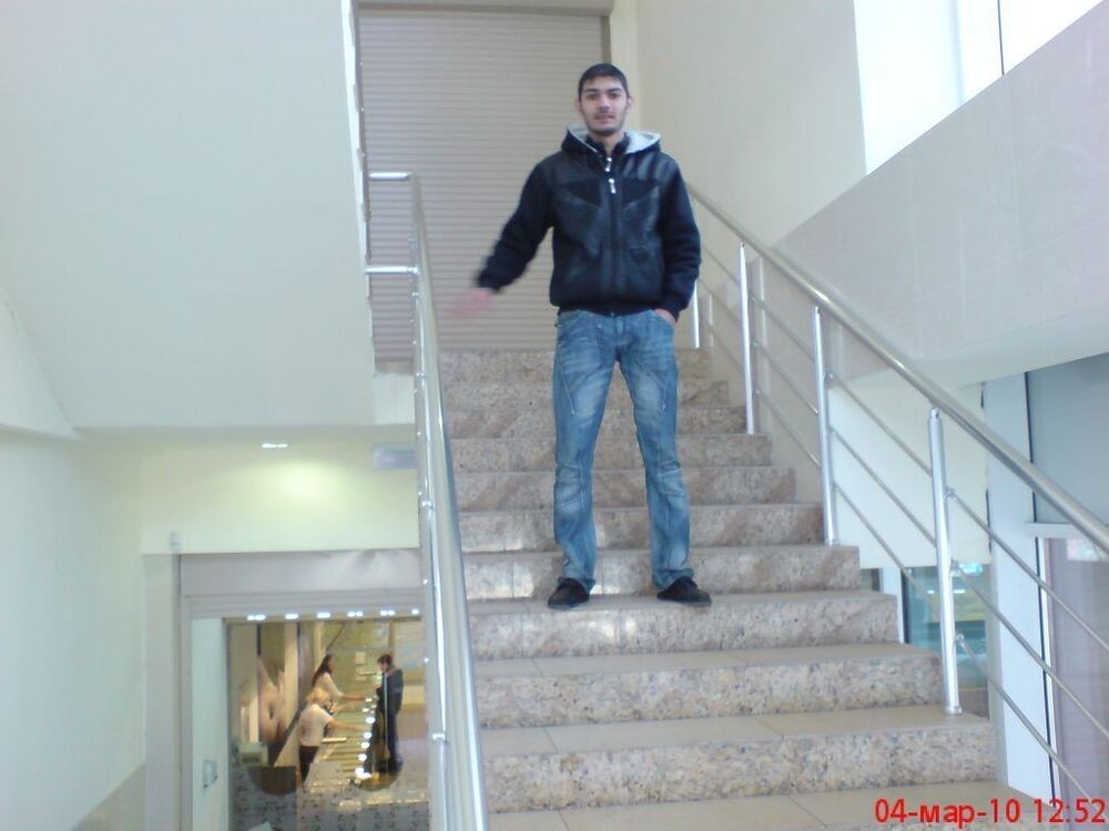  8941309  Mark, 37 ,    