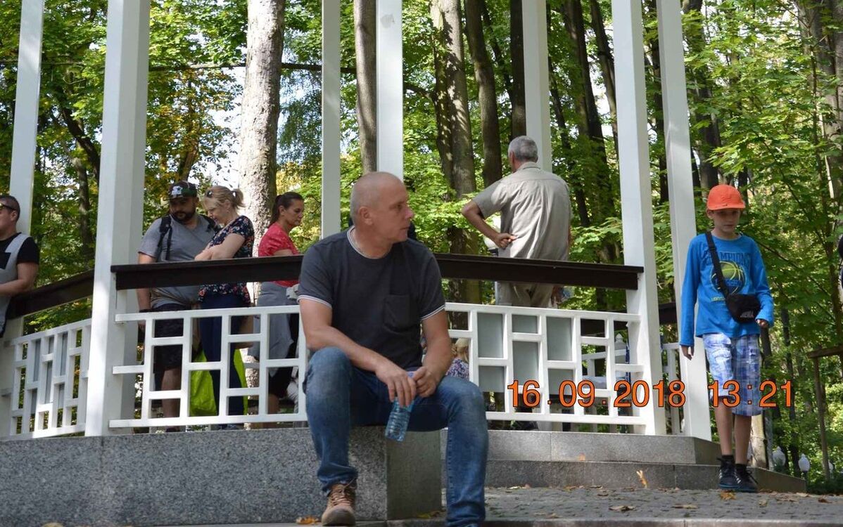  ,   Jurek, 53 ,  