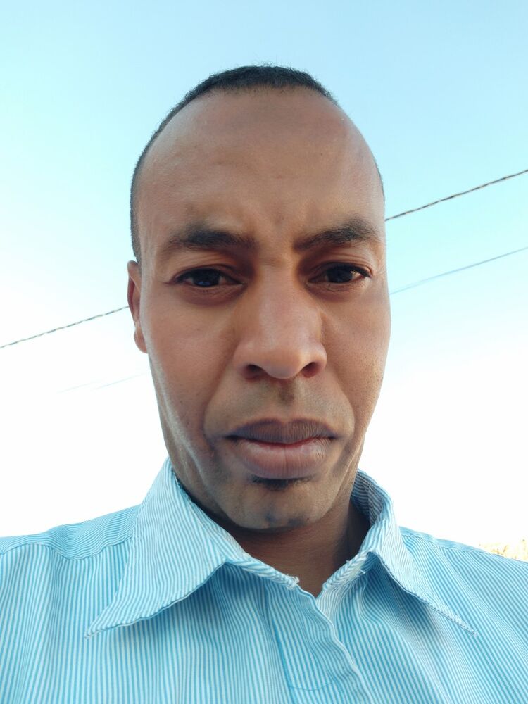 ,   Khouyaabdell, 43 ,   ,   , c 