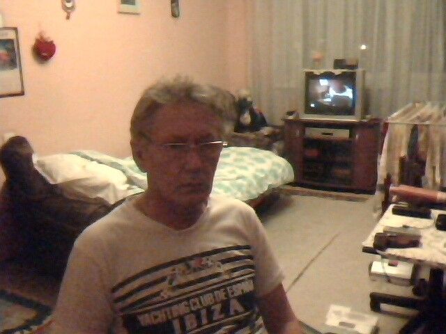  ,   Nik, 63 ,   