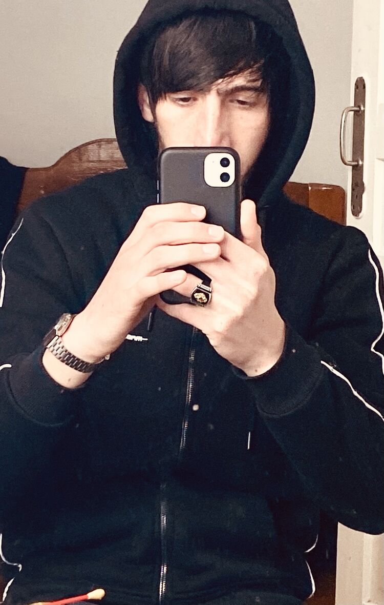  53067799  , 28 ,    