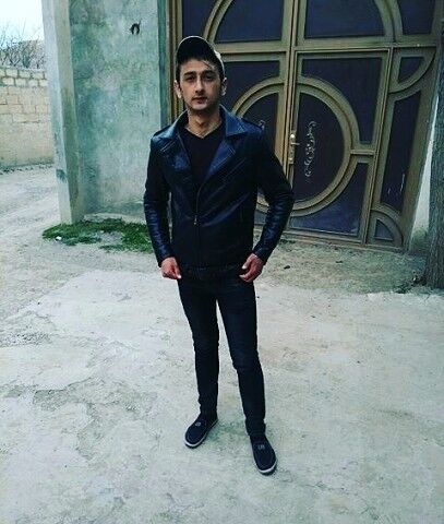  10053809  MonsteR, 27 ,    