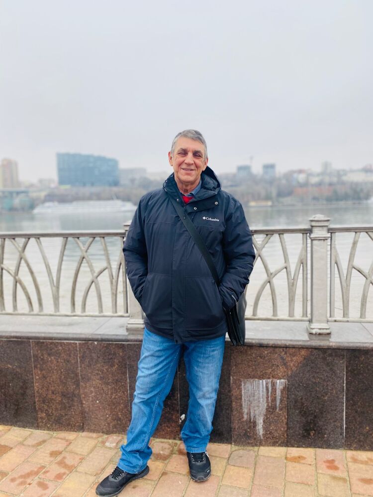  53051789  , 61 ,    --