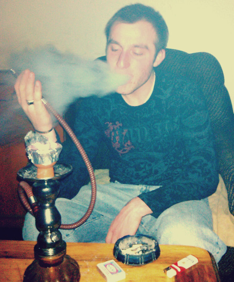  ,   Kasper, 32 ,   