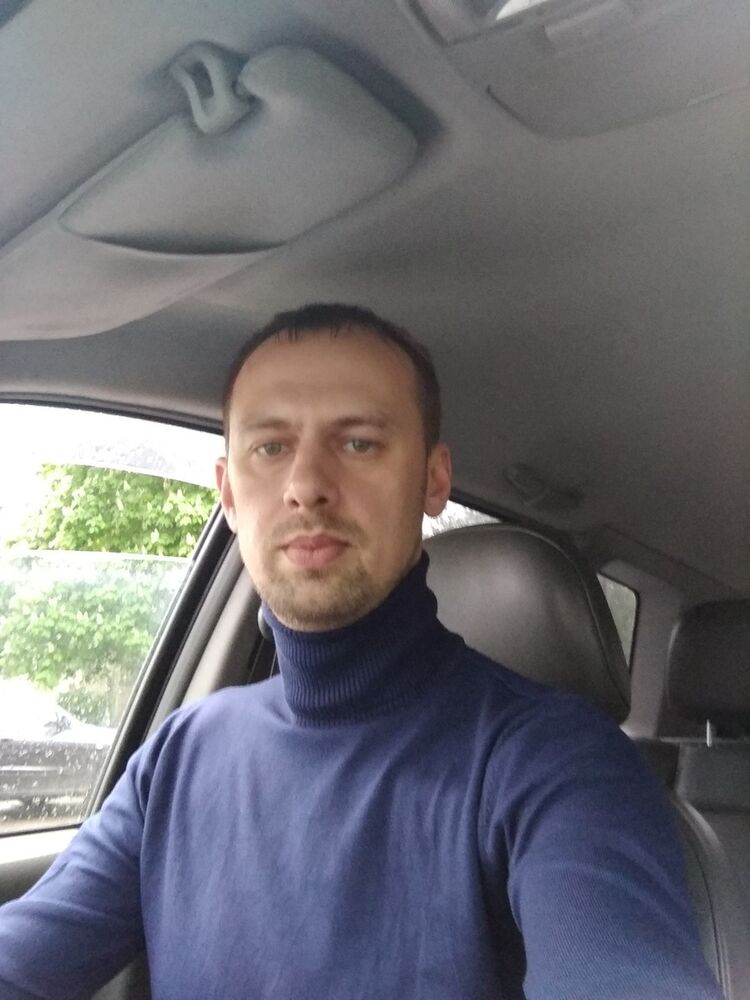  16130639  Anton, 39 ,    