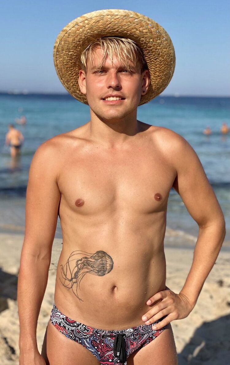 ���� 23682099 ����� �����, 25 ���, ���� ���������� � �����