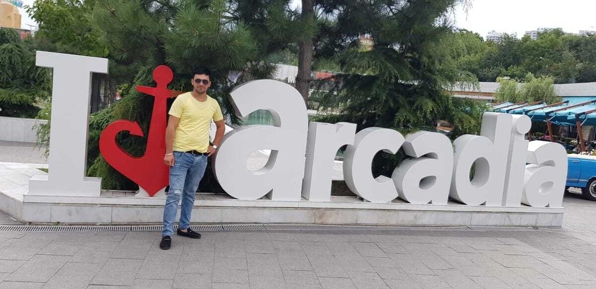  ,   Ali, 32 ,   ,   , c 