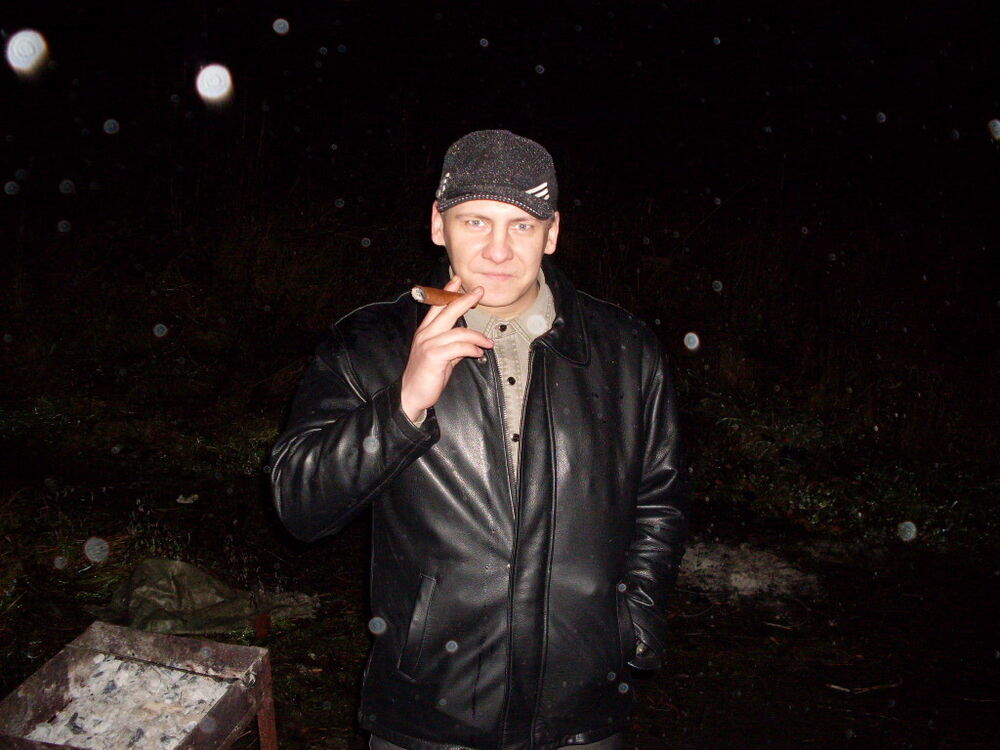  8110539  , 42 ,    -