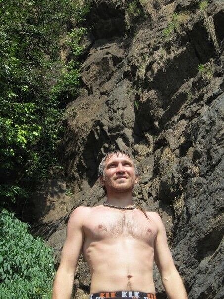  4225309  Aivan, 43 ,    