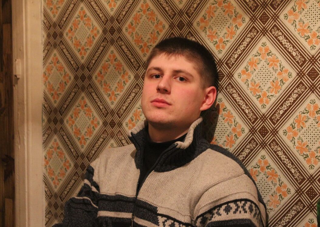  -,   Anton, 33 ,     , c 