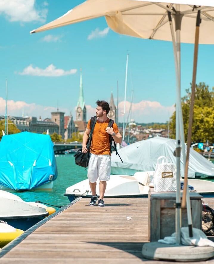  51727669  Nicola, 42 ,    Forest Hills