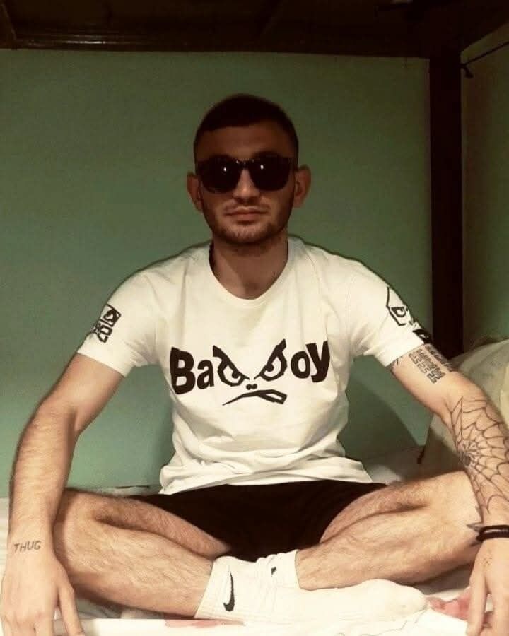  54662869  Nika nikusha, 26 ,    