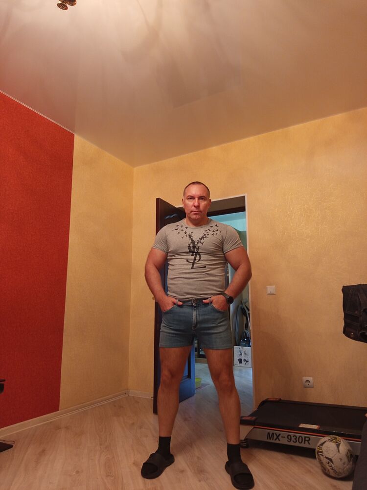  52826789  , 45 ,    