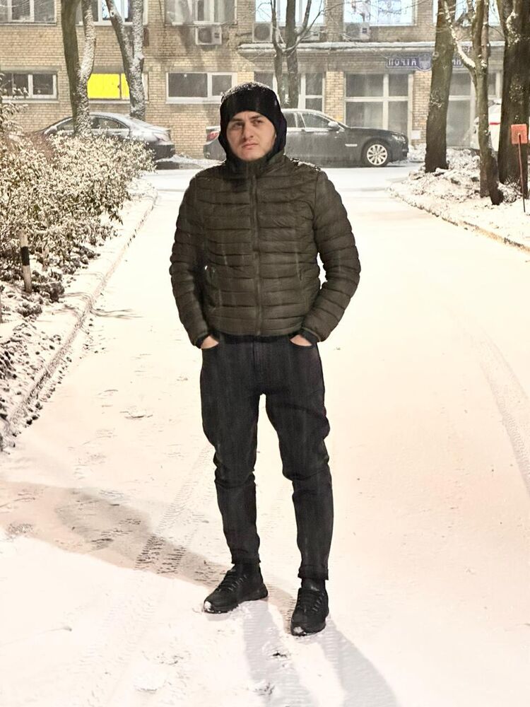  31405679  MrKent, 31 ,    