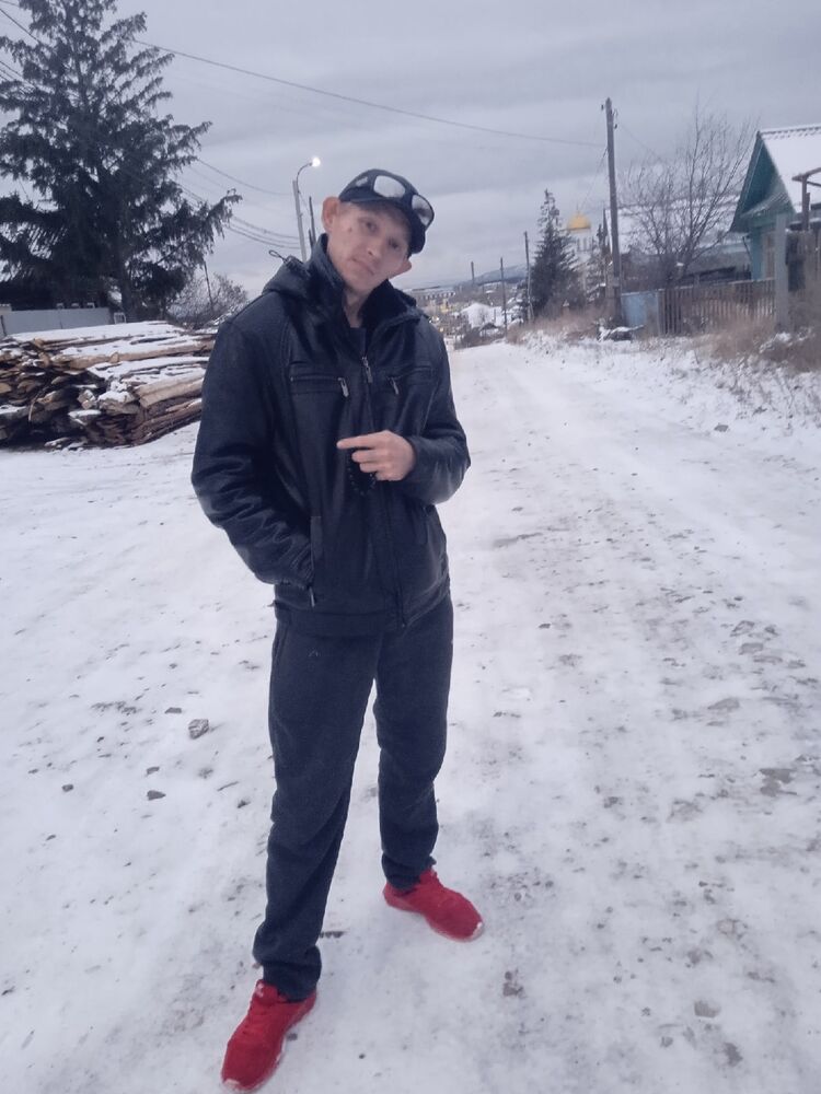  ,   Nikolas, 34 ,   ,   , c , 