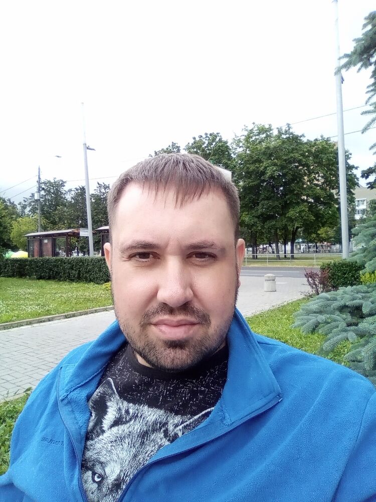  23268589  , 42 ,    