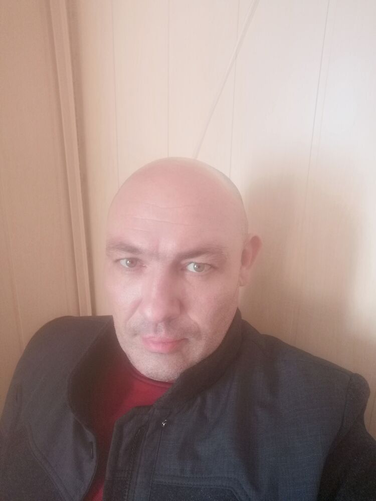  23305889  , 48 ,     