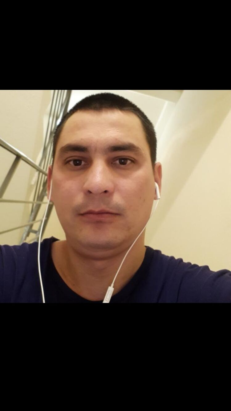  35673779  , 37 ,    