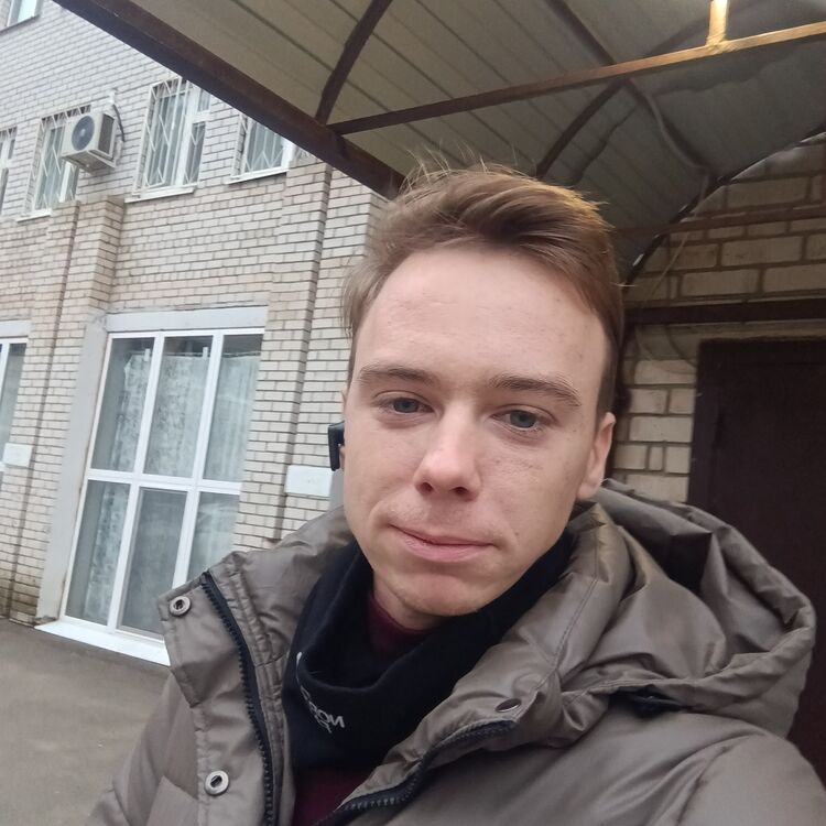  54719609  Daniel, 21 ,    